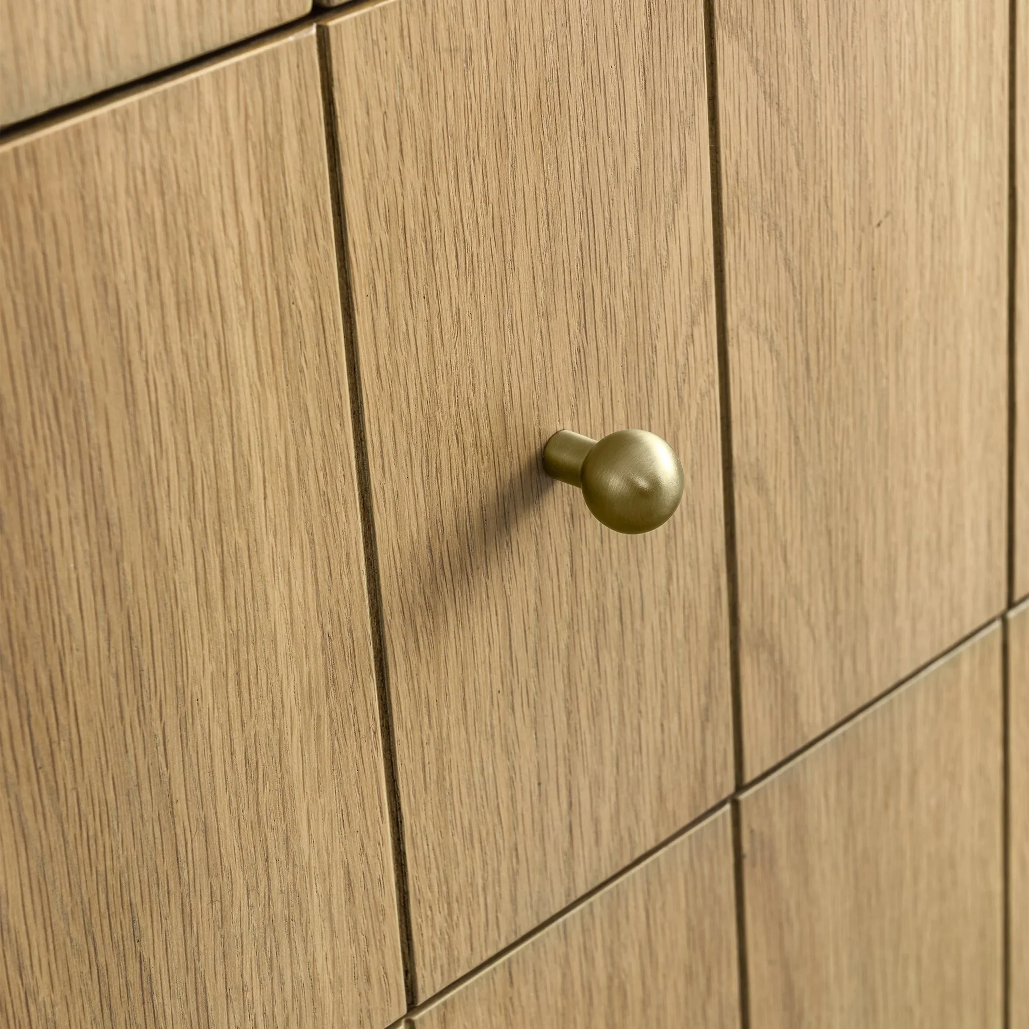 Gabriella 48" Single Vanity in Light Natural Oak with 3 cm White Zeus Quartz Top - Image 5